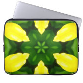 ABSTRACT YELLOW AND GREEN DRAWING. SAMER BRASIL. 3 LAPTOP SLEEVE (Voorkant)
