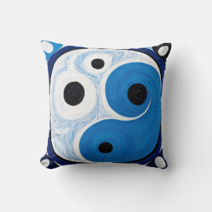 Abstract Yin Yang: Modernist Blauw & Wit Kussen