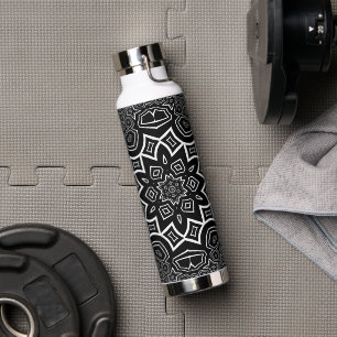 abstract zwart en wit patroon waterfles