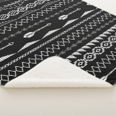 Abstract zwart-wit driehoeken pijlpatroon sherpa deken (3/4)