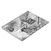 Abstract zwart-wit zebra kunst monogram notitieboek (Linkerzijde)