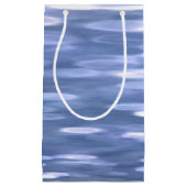 Abstracte #3: Powder blue shimmer Klein Cadeauzakje (Voorkant)