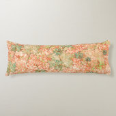 Abstracte acerbladeren op krasachtige koraalachter lichaamskussen (Voorkant)