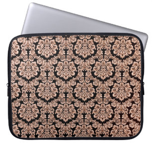 Abstracte achtergrond van een zwaar paars brocadew laptop sleeve