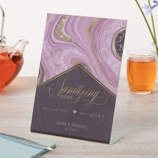 Abstracte Agate Sanitizing Station Mauve ID827 Reclamebord Met Voetstuk (Insitu)