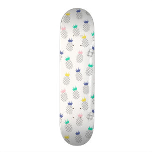 Abstracte anananassen persoonlijk skateboard