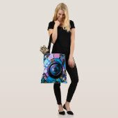 Abstracte artikel 151 All-Over-Print Canvas tas (Op model)