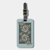 Abstracte beige lichtblauwe fractale kunstspiralen bagagelabel (Voorkant verticaal)