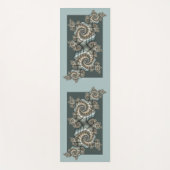 Abstracte beige lichtblauwe fractale kunstspiralen yogamat (Voorkant)