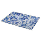 Abstracte blauw en witte bladeren snijplank (Hoek)
