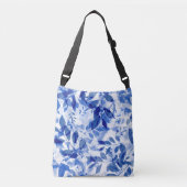 Abstracte blauwe en witte bladeren crossbody tas (Voorkant)