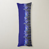 Abstracte Blauwe Stadssilhouet Kunst Lichaamskussen (Achterkant (Verticaal))