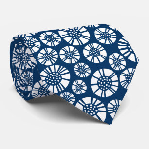 Abstracte Bloemen 031023 - Wit op Shibori Blauw Stropdas