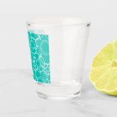 ABSTRACTE BLOEMPATROON IN TEAL SHOT GLAS (Rechts)