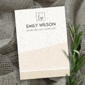 ABSTRACTE BLUSH CERAMIC WAVES EARING DISPLAY LOGO VISITEKAARTJE