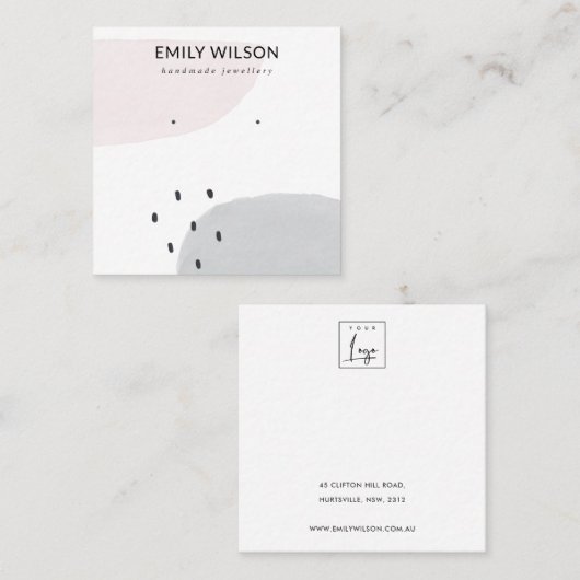 ABSTRACTE BLUSH DUSKY GRAY STUD EARRING DISPLAY VIERKANTE VISITEKAARTJE (Voorkant / Achterkant)