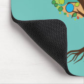 Abstracte boom met wortels en kleurrijke bladeren. muismat (Hoek)