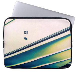 Abstracte boot in blauwe elektronische tas