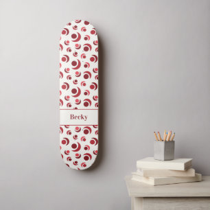 Abstracte cirkels en halvemaan in rood plus Naam Persoonlijk Skateboard