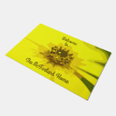 Abstracte Daisy Flower in Colorful Vivid Yellow Deurmat (Schuin)