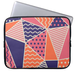 Abstracte driehoeken: geometrische achtergrond laptop sleeve