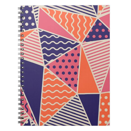 Abstracte driehoeken: geometrische achtergrond notitieboek (Voorkant)