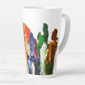 Abstracte expressie van menselijke figuren in bewe latte mok (Rechterhoek)