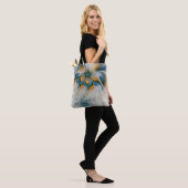 Abstracte Fantastische fractale kunst met blauw Tote Bag (Op model)