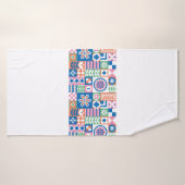 Abstracte florale kaart. Naadloos folklore-patroon Badhanddoek (Badhanddoek)