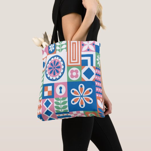 Abstracte florale kaart. Naadloos folklore-patroon Tote Bag (Dichtbij)
