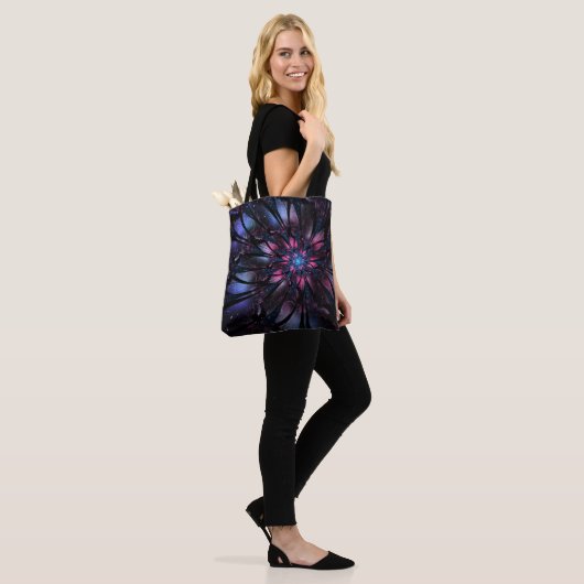 Abstracte fractale bloem. tote bag (Op model)