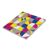 Abstracte geometrische grijze fuchsia tegeltje (Zijkant)