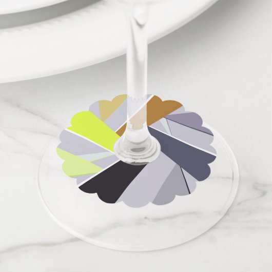 Abstracte geometrische vorm 8 wijnglaslabel (Dichtbij)