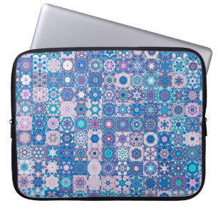 Abstracte geometrische vormen en bloemen, naadloze laptop sleeve