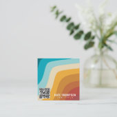 Abstracte golven voor kleurrijke regenboogregenbog vierkante visitekaartje (Staand voorkant)