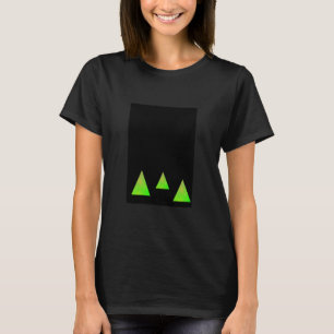 Abstracte groene driehoeken op zwart t-shirt