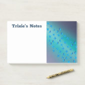 Abstracte groene maanstralen en vlinders post-it® notes (Op bureau)