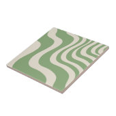 Abstracte groene Wavy Stripe Modern Accent Spring Tegeltje (Zijkant)