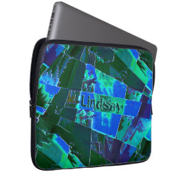 Abstracte groene weidedelen en blauwe hemel, in de laptop sleeve