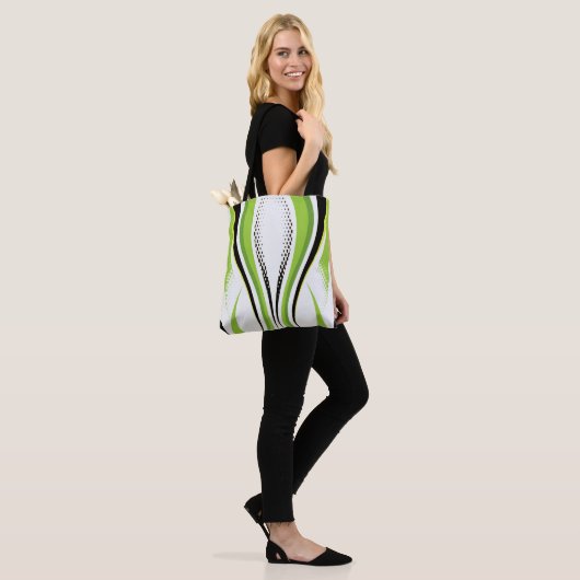 Abstracte groene witte en zwarte curve tote bag (Op model)