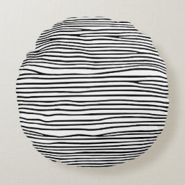 Abstracte horizontale lijnen_zwart rond kussen