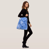 Abstracte Inked Flowers Blauw Crossbody Tas (Op model)