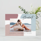 Abstracte kleurrijke fotograduatie-partij aankondiging (Staand voorkant)