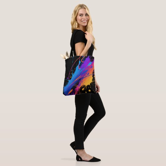 Abstracte kleurrijke verfspetterachtergrond tote bag (Op model)