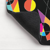 Abstracte kleurrijke vormen op zwarte achtergrond muismat (Hoek)