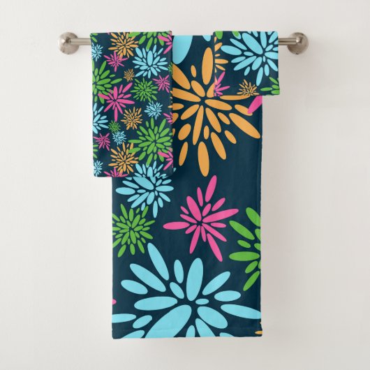 Abstracte Kleurrijke Vuurwerkbloemen Handdoek (Insitu)