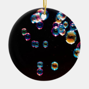 Abstracte kristal reflecteert regen keramisch ornament