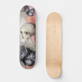 Abstracte kunst noodlijdende grunge girl mixed med persoonlijk skateboard (Voorkant)