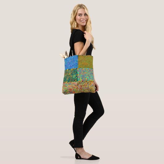 abstracte kunst sari als patchwork tote bag (Op model)
