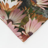Abstracte kunst van roze Afrikaanse Daisy Flowers Fleece Deken (Hoek)
